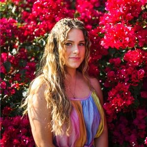 Meet your Posher, Madeline